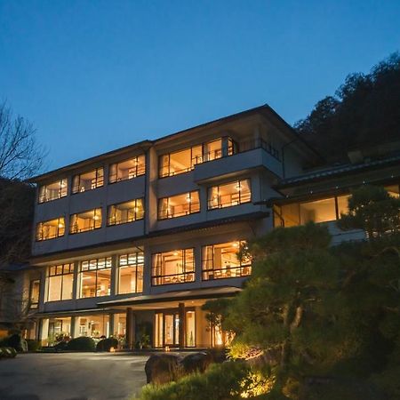 Hotel Hanaya Ачи Екстериор снимка