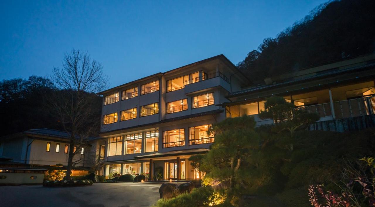 Hotel Hanaya Ачи Екстериор снимка
